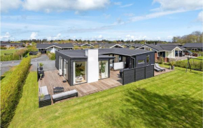4 Bedroom Gorgeous Home In Juelsminde, Sønderby